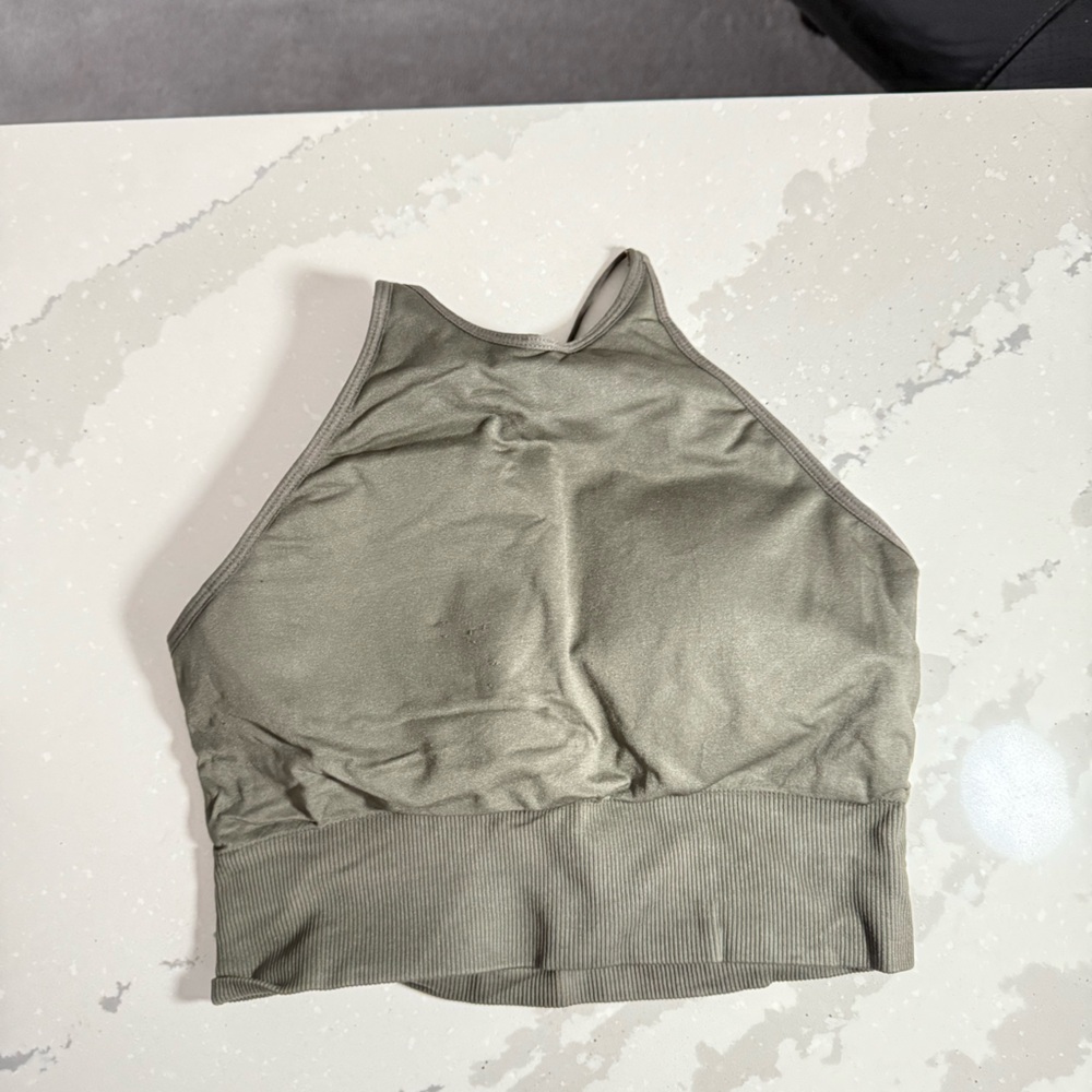 NVGTN sports bra